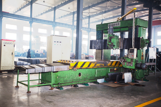 龍門銑  Planer type milling machine